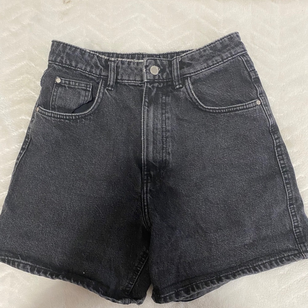 zara high waisted black mom shorts